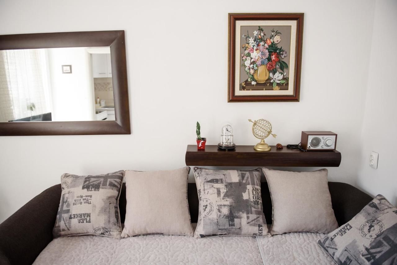 Апартаменты Cozy 2BR apartment, 3 min to the old town Котор-5