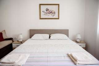 Апартаменты Cozy 2BR apartment, 3 min to the old town Котор Апартаменты-8