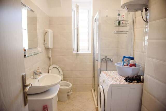 Апартаменты Cozy 2BR apartment, 3 min to the old town Котор-32
