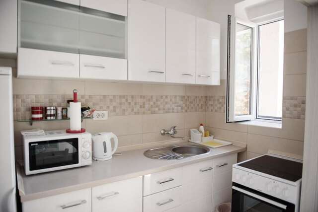Апартаменты Cozy 2BR apartment, 3 min to the old town Котор-7
